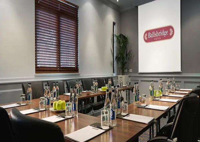 Ballsbridge 4*
